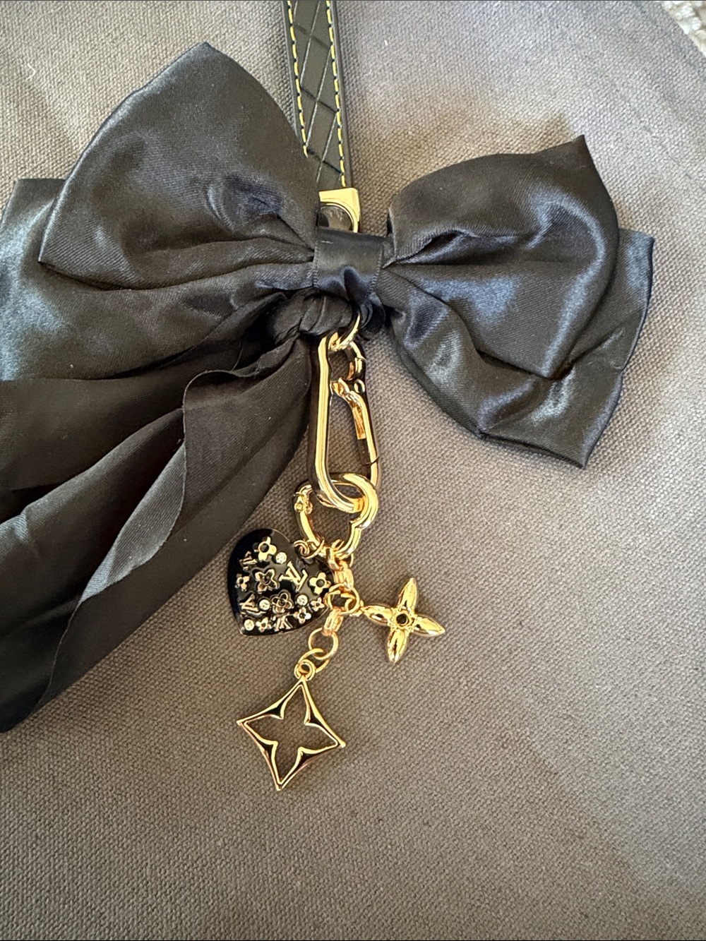Black Bow Keychain Charm with Gold Accents - Picture 2 of 8
